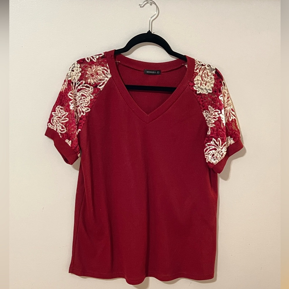 Women’s Red Size Large Miholl Top